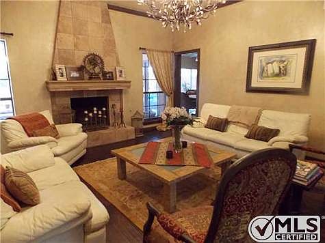 2nd image of 606 Coeur Dalene Cir