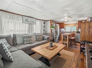 142 E Killingly Rd #B, Foster, RI 02825