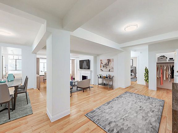 3rd image of 6 W 9th St #14D