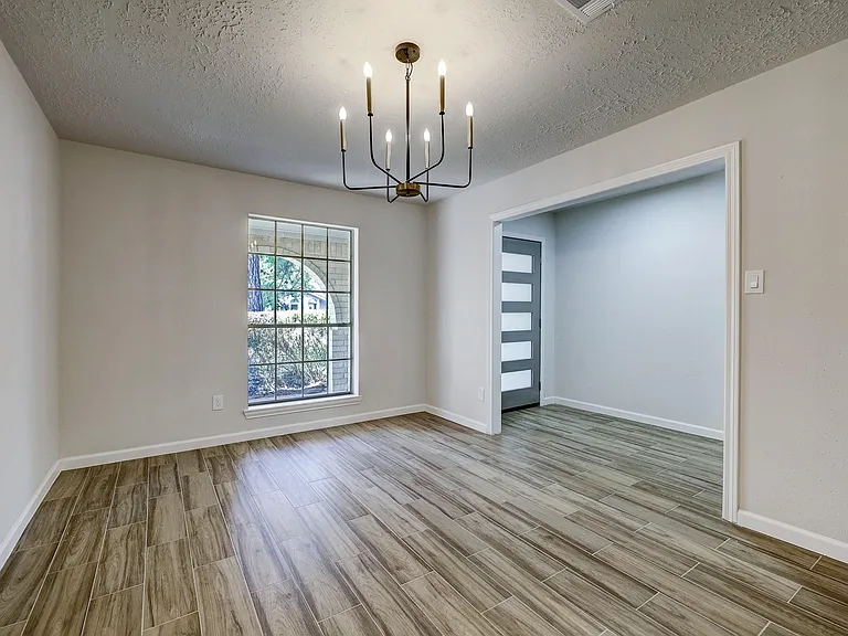 9723 Galston Ln — Photo 6