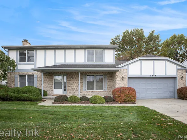 5868 Buttonwood Dr, Haslett, MI 48840