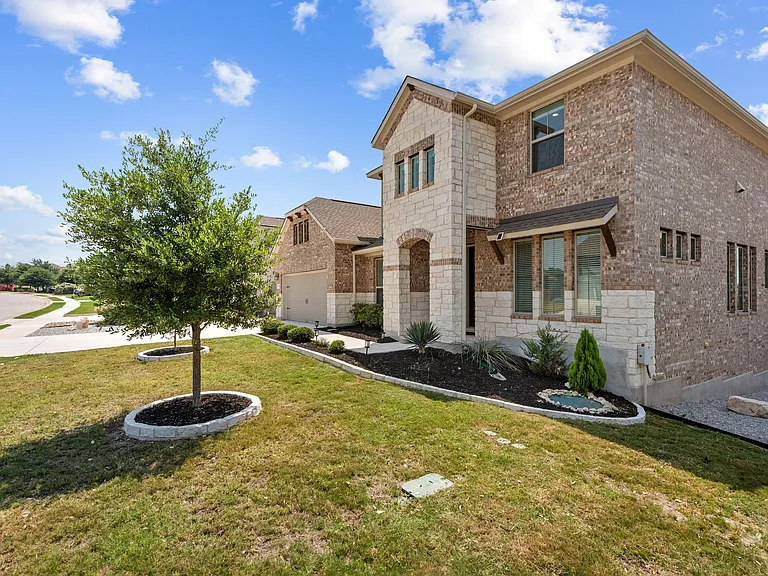 7409 Turnback Ledge Trl — Photo 40