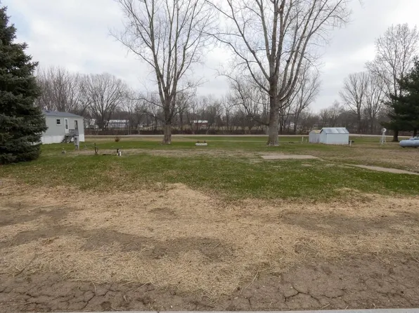 220 South Clifton Street, Livingston, WI 53554