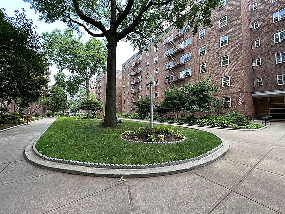 2nd image of 44-65 Kissena Blvd #1M