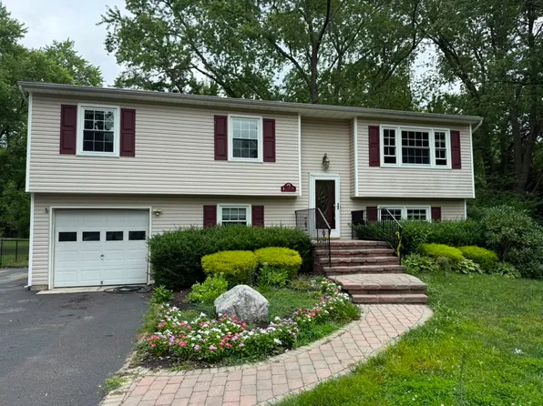 395 Cook Rd, Jackson, NJ 08527