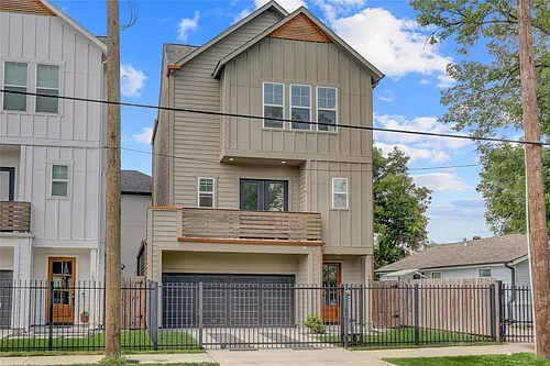 1505 Evelyn St Photo 1