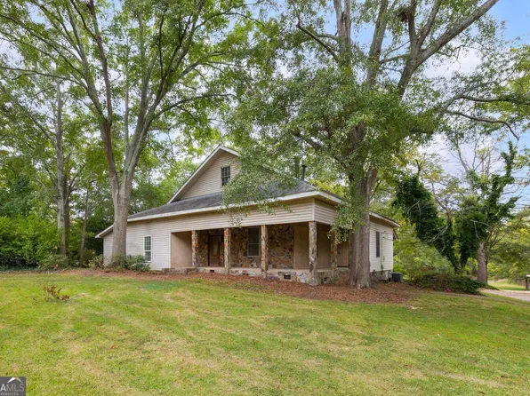 4038 Brownsville Rd, Powder Springs, GA 30127