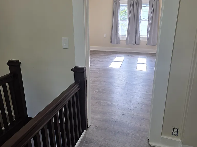 1148 Smith Ave SW — Photo 12