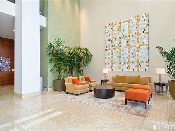 3rd image of 325 Berry St APT 625