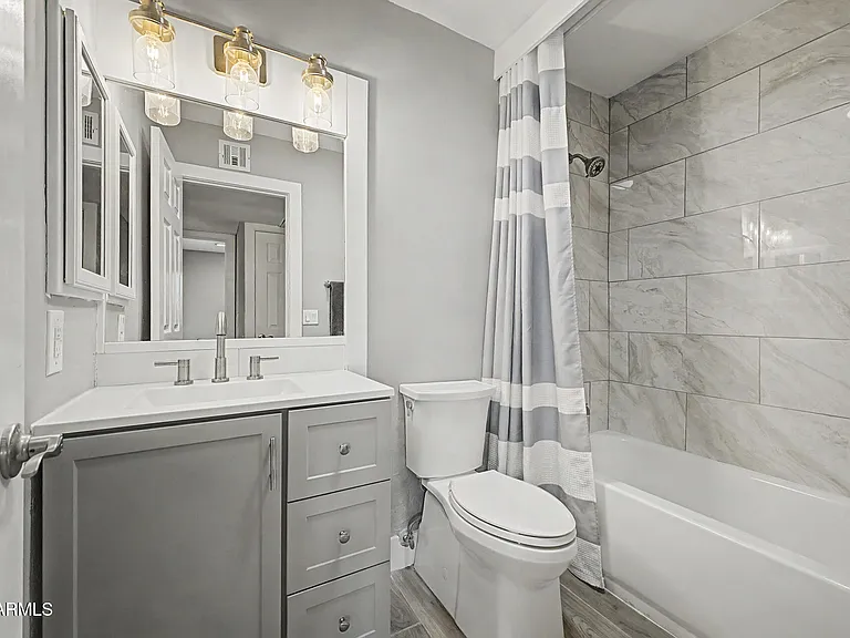 139 E Heather Ave — Photo 24