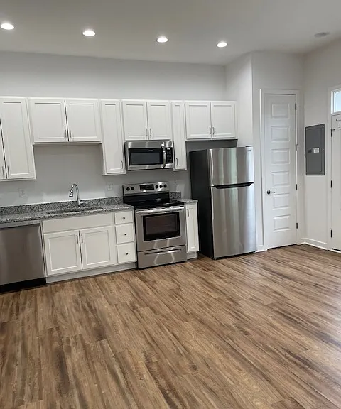 50-50 Manzana Ct — Photo 3