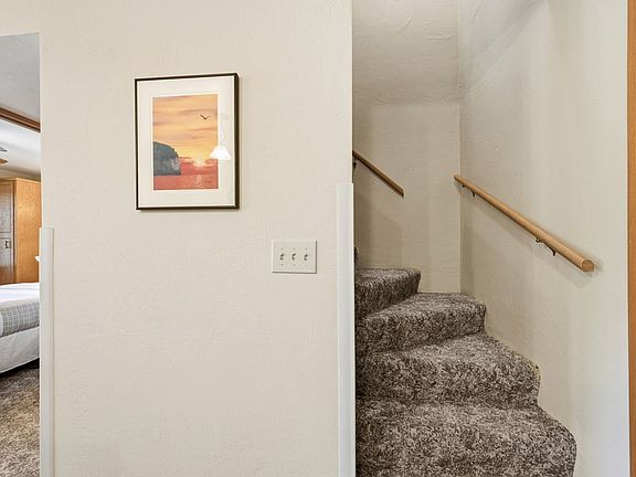 5th image of 10321 Water St Unit 216