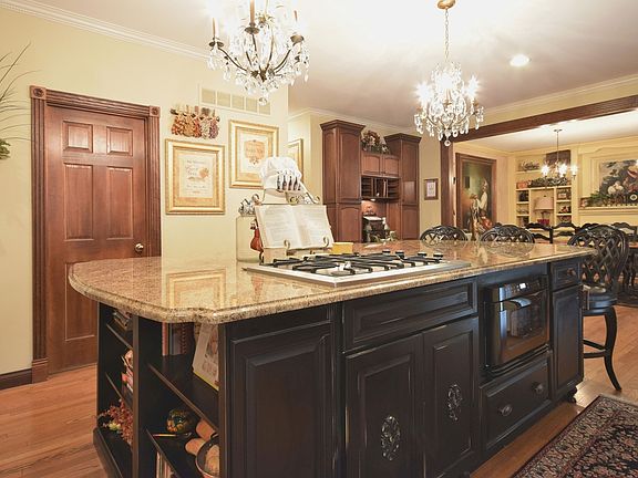 5th image of 1740 Stifel Lane Dr