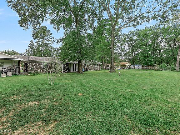 Shaded back & covered porch