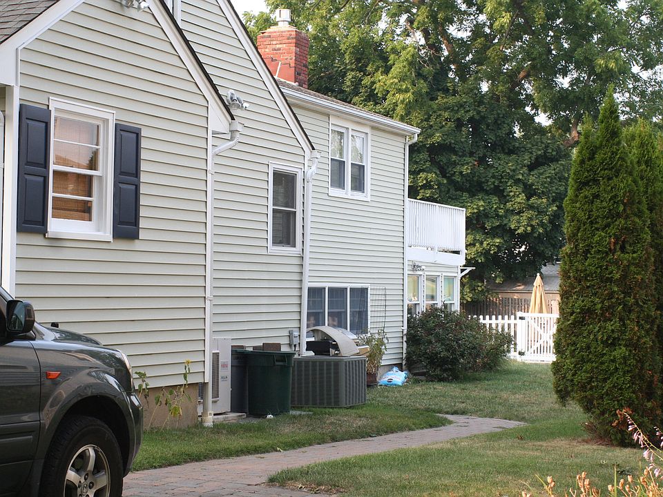 2nd image of 14 Allen Ave