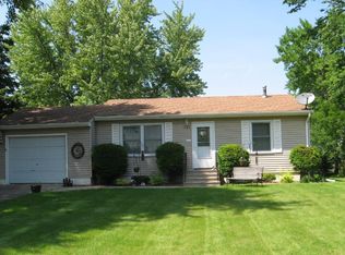 1420 Rice Lake St, Owatonna, MN 55060