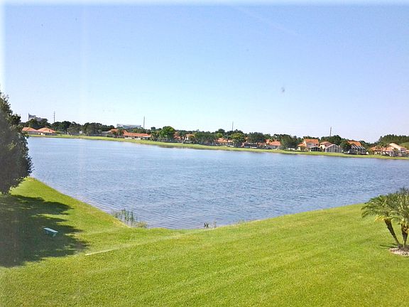 4th image of 5391 Shingle Creek Dr