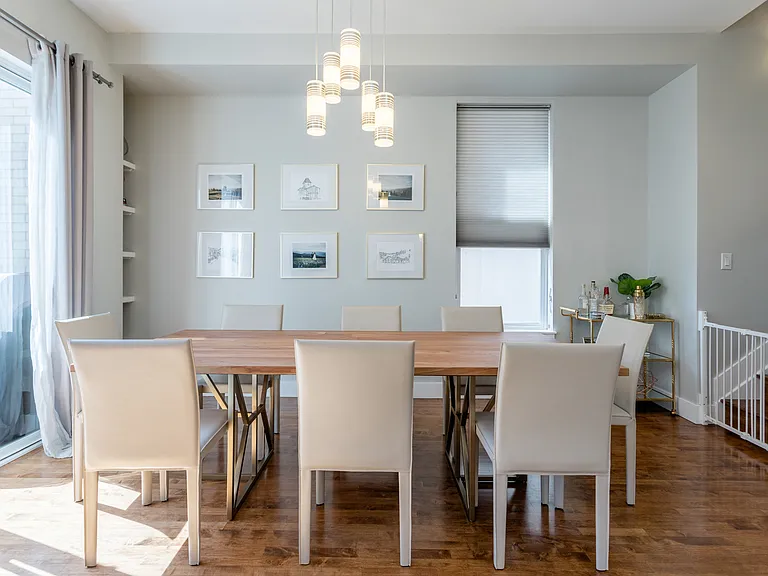 2nd Level Dining