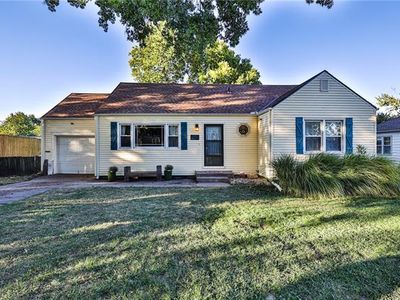 9612 E 33rd St S, Independence, MO, 64052