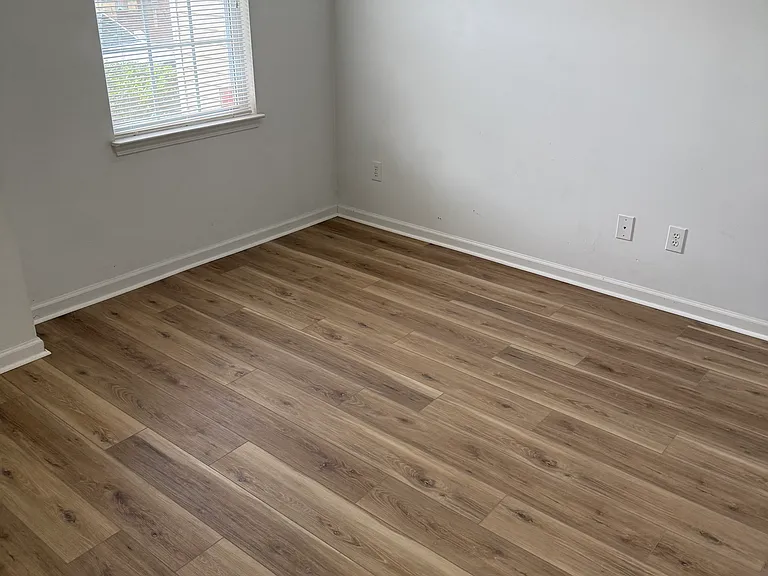 203 Brookshire Rd — Photo 5