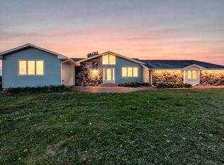 12020 Tilton Trl N, Rogers, MN 55374