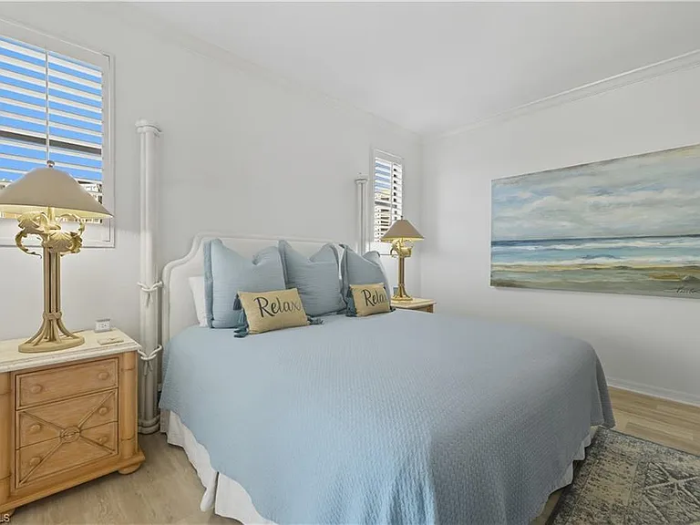 7040 Pelican Bay Blvd #D-401 — Photo 31