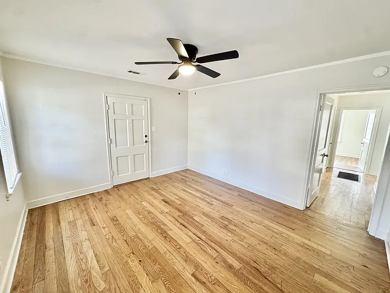 3880 Spottswood Ave — Photo 7