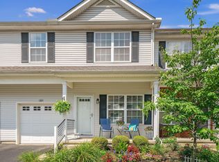 1221 Park Dr, Gahanna, OH 43230