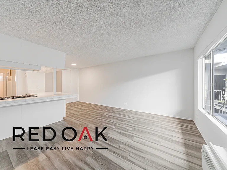 Moorpark 15000 — Photo 20