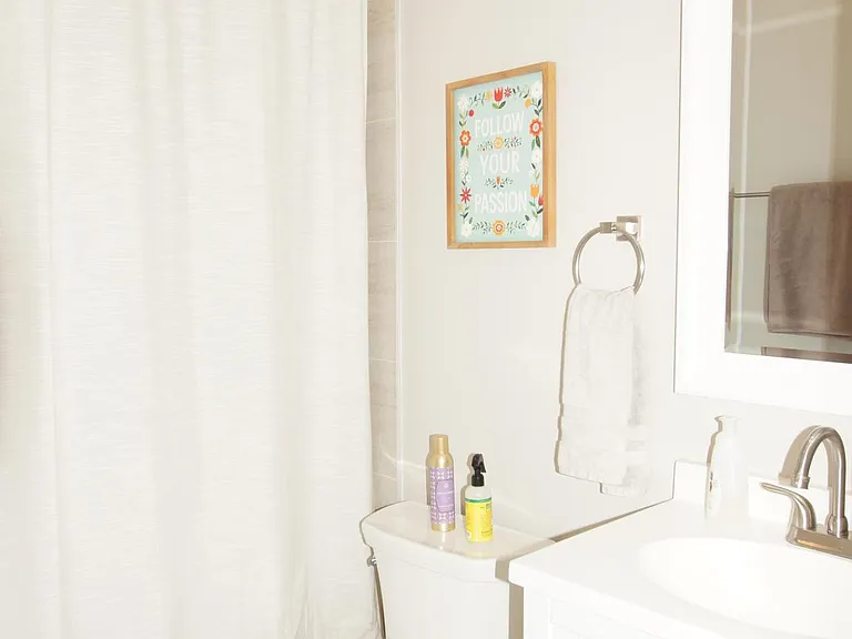 1308 N Lasalle St #4 — Photo 19