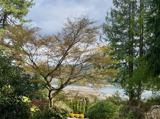3029 W Lake Sammamish Pkwy NE, Redmond, WA