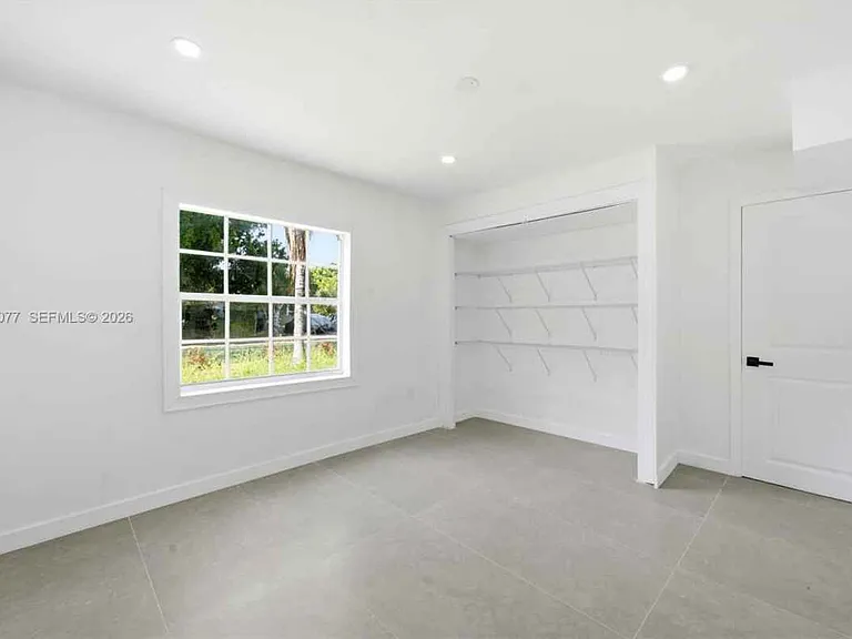 2415 Garfield St — Photo 6