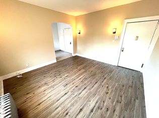 6 Broadway APT 2B, Valhalla, NY 10595