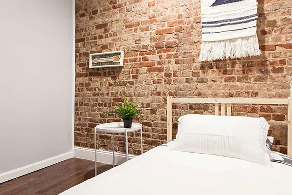 Rented by Big Apple Living | media 28