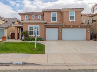 22731 Shadygrove Cir, Wildomar, CA 92595