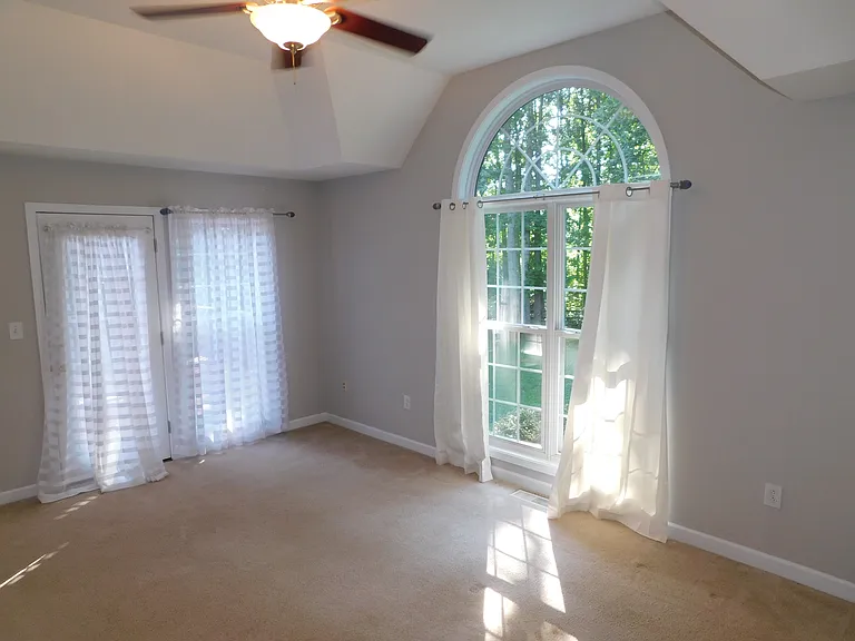 235 Harbor Landing Dr — Photo 7