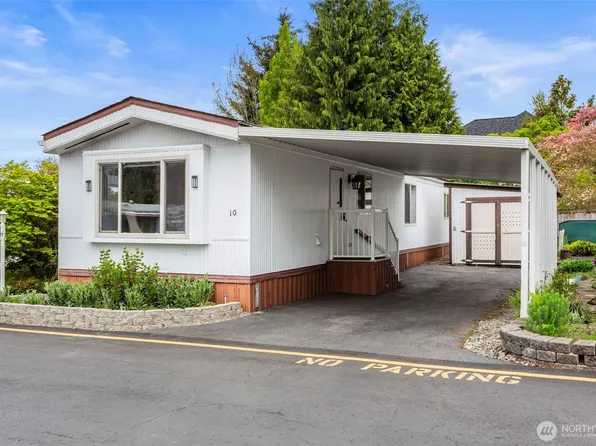 3832 164th Street SW #10, Lynnwood, WA 98087