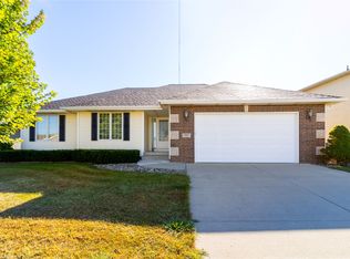 2007 3rd Ave SE, Altoona, IA 50009