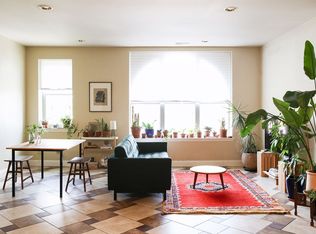 Apartment in Reservoir Hill! - off street parking included!, Baltimore, MD 21217