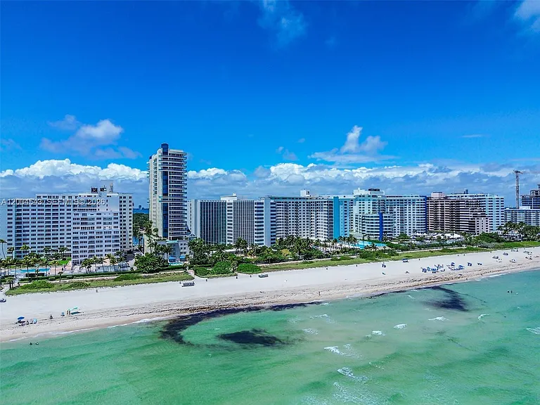 5055 Collins Ave #3K — Photo 37