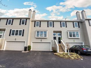 303 Princeton Cir, Newtown Square, PA 19073