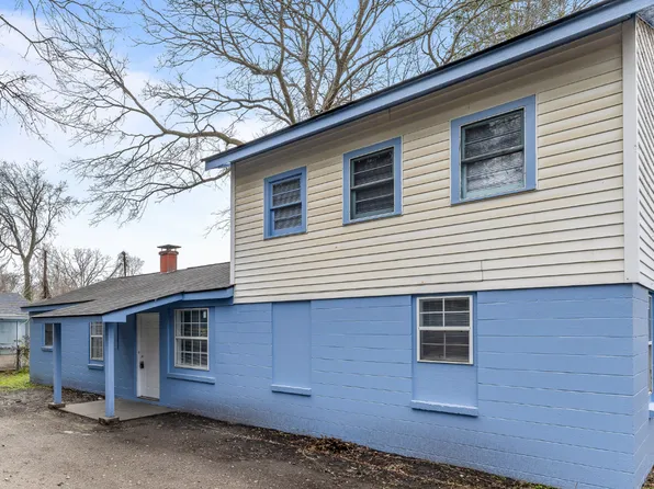 1941 Clements Ave, North Charleston, SC 29405