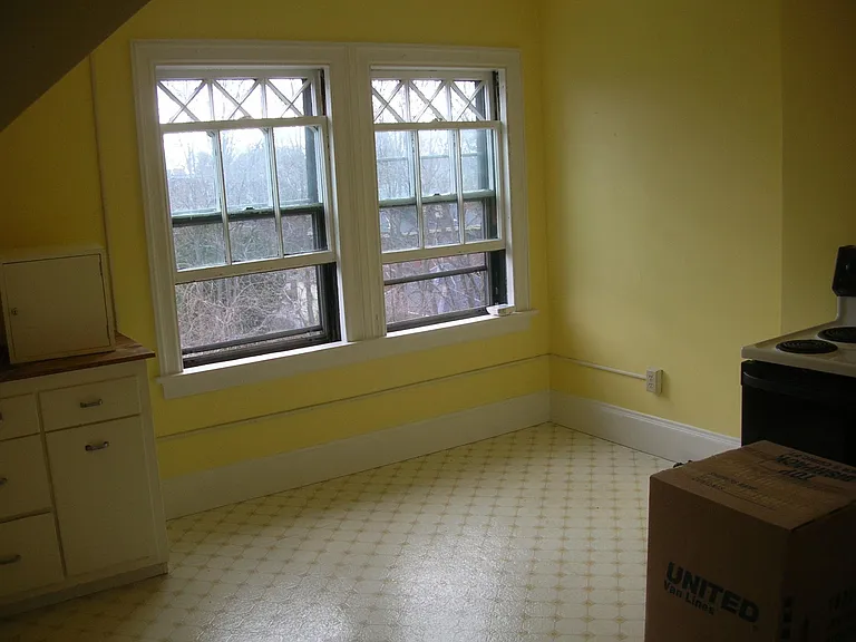 101 Vaughan St #3 — Photo 13