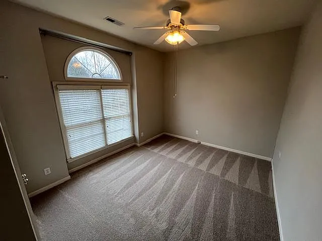 1304 Groveland Trl — Photo 9