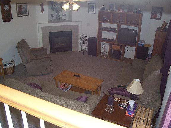 Spacious Family Room W/ Fireplace