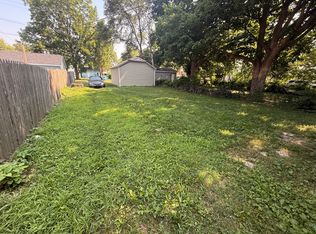1929 E Calvert St, South Bend, IN 46613
