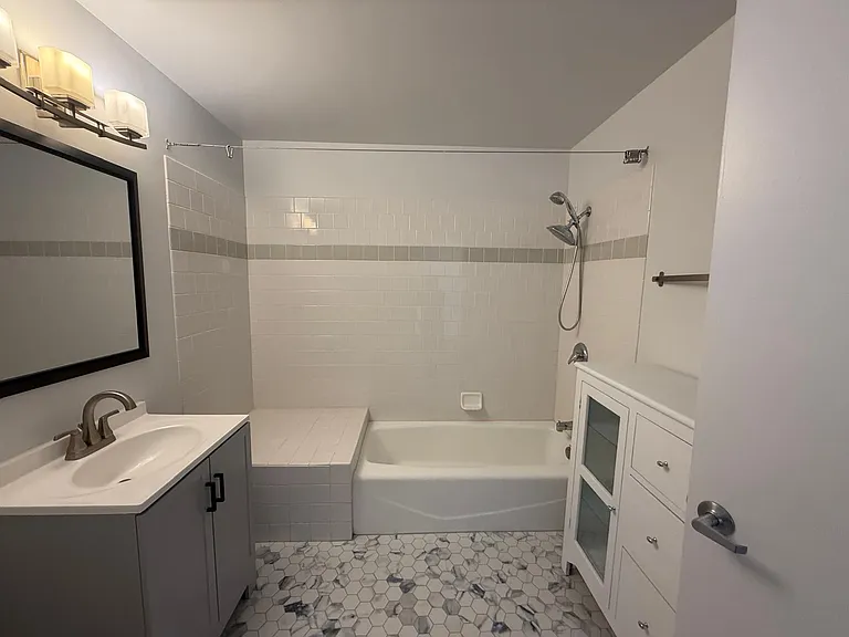 3940 7th Ave #205 — Photo 9