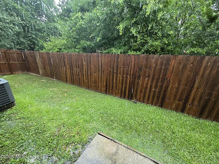 19025 Pineville Rd #124 — Photo 9