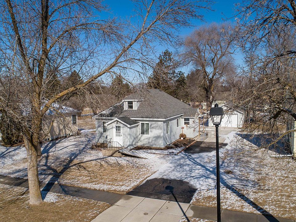1st image of 115 Poulson Ave