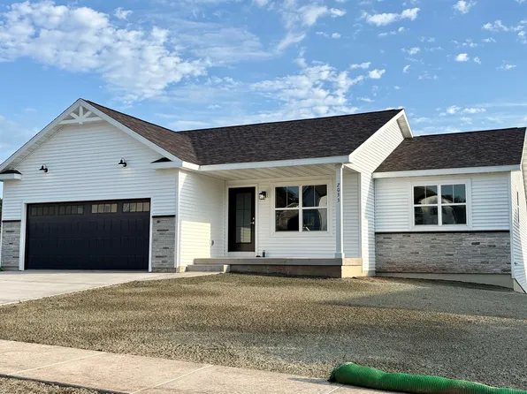 2033 Handel St, Black Earth, WI 53515